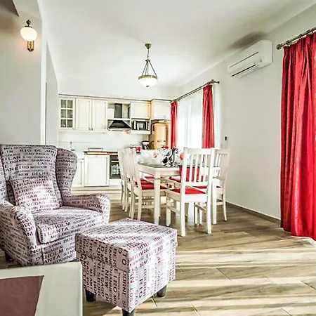 Amazing In With Sauna Tatil Evi Makarska